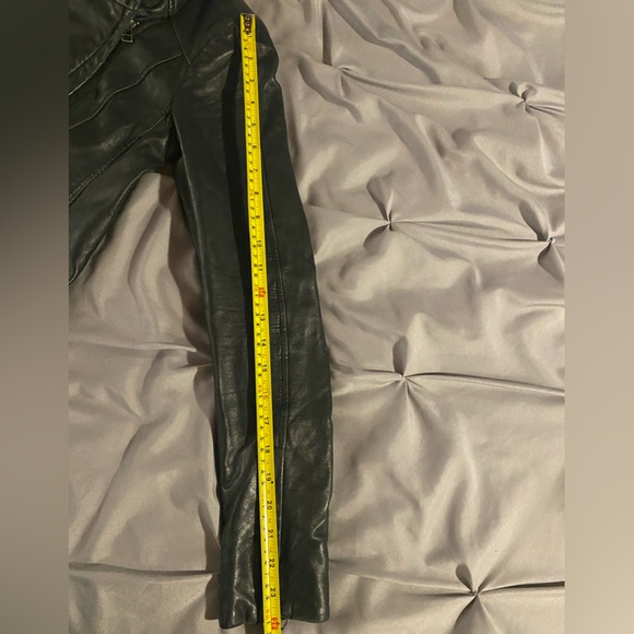 Danier Leather Jacket - Picture 6 of 12